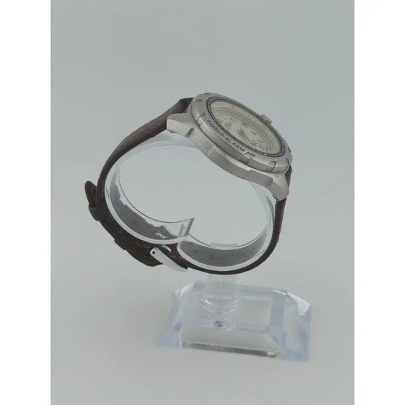 Timex Vintage Expedition Shenmue-Style White Dial 2002 Timer Indiglo Mens Watch - Picture 3 of 6